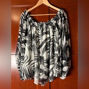 Elegant Black and White Tropical Print Off-Shoulder Top Size XL